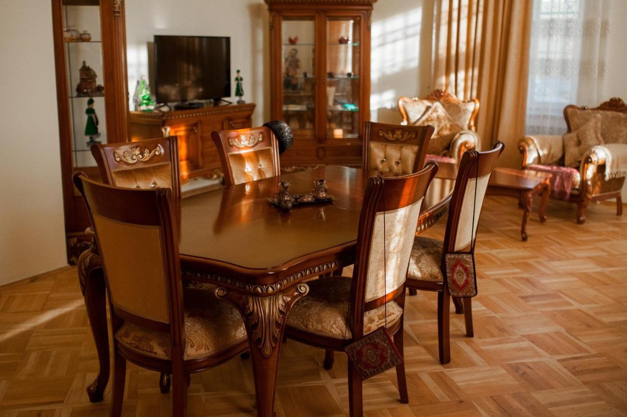Land Of Fire Hostel Baku Zewnętrze zdjęcie