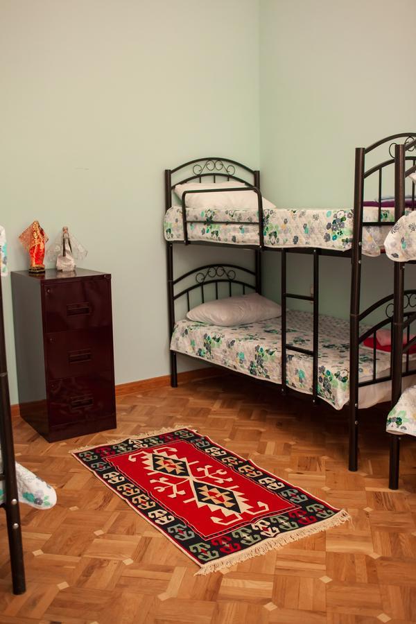 Land Of Fire Hostel Baku Zewnętrze zdjęcie