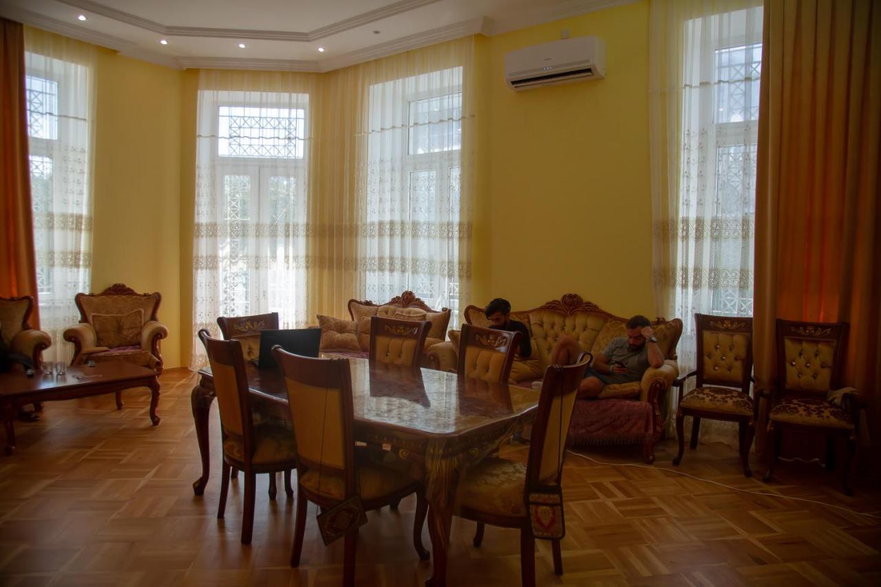 Land Of Fire Hostel Baku Zewnętrze zdjęcie